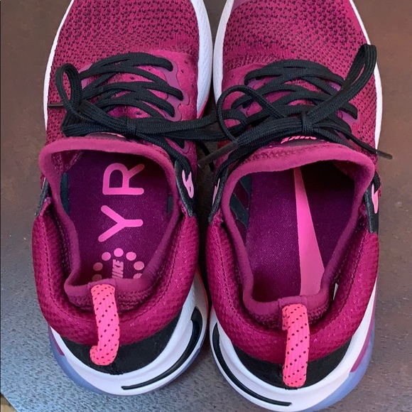 CLEAN CLEAN Women’s Nike Joyride Run NEW PRICE - Picture 4 of 13